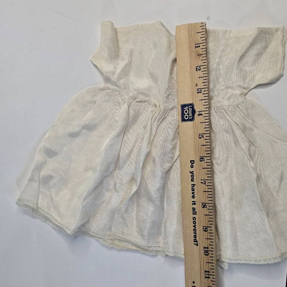 Vintage Baby Doll Dress Short Sleeve Bishop Smocked Beige Snap Fitted Bodice